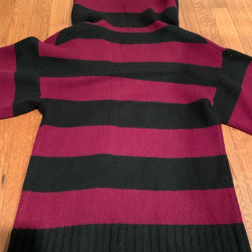 Theory Sweater - Picture 5 of 6